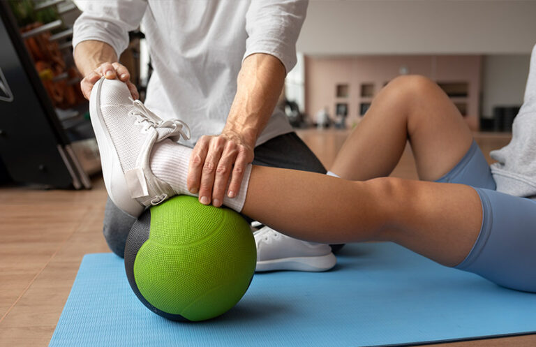 sport injury rehub near kent wa 768x497