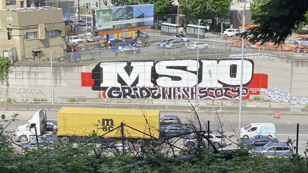 читай свежие новости Сиэтла и пригорода на slavigo.com
