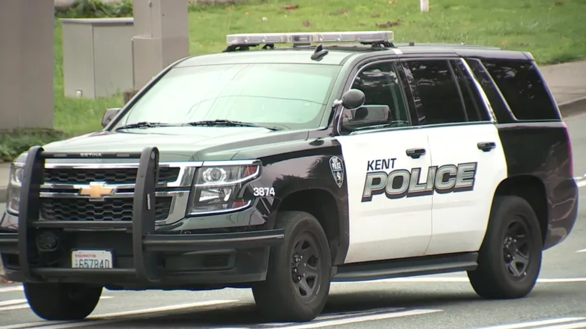 Kent Police SUV with black-and-white livery and push bumper, parked on the street (front angle)