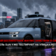 Waymo self-driving van on a rainy Seattle street with the Space Needle in the background; overlaid Cyrillic news headline in red and white.
